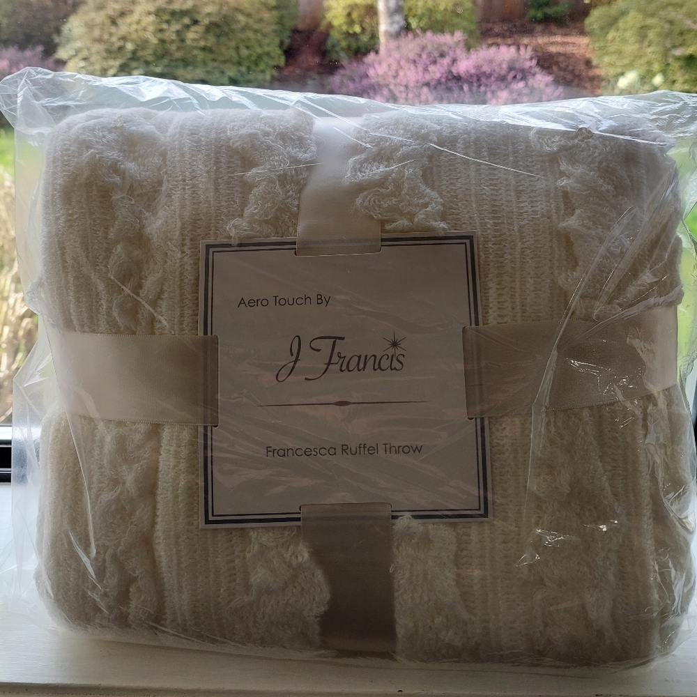 NWT Cream Ruffle Throw